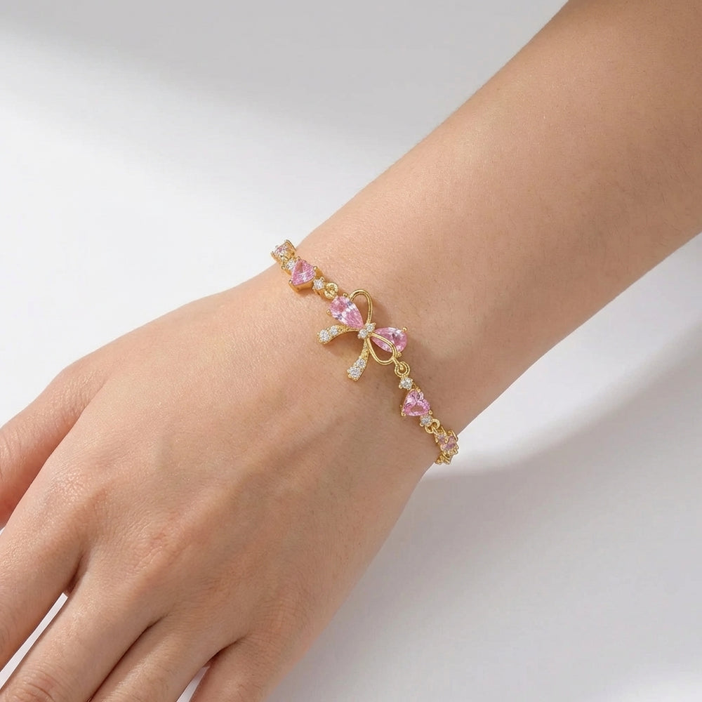Bowvelle - Delicate Bow Charm Chain Bracelet Gold