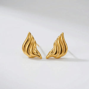 Knotara - Glossy Gold-Tone Knot Stud Earrings Gold 5