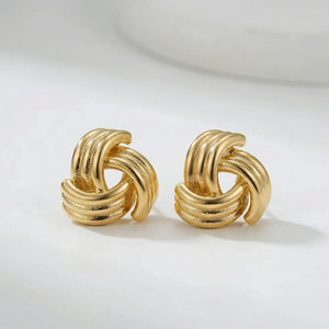 Knotara - Glossy Gold-Tone Knot Stud Earrings Gold 8