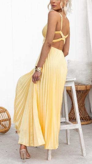 Pleovelle - Pleated Midi Dress With V-Neckline