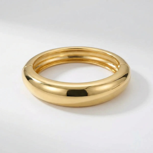 Teardova - Teardrop Shaped Open Cuff Bangle Gold 3
