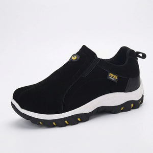 Traxlon - Slip-On Men's Hiking Sneaker Black