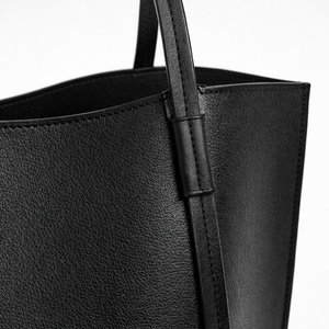 Velvora - Large Capacity Structured Shoulder Tote