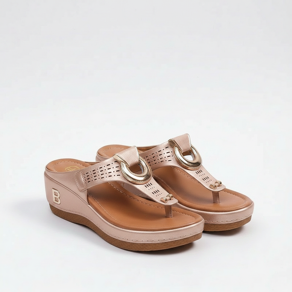 Slyndra - Wedge Toe-Ring Slide Sandal