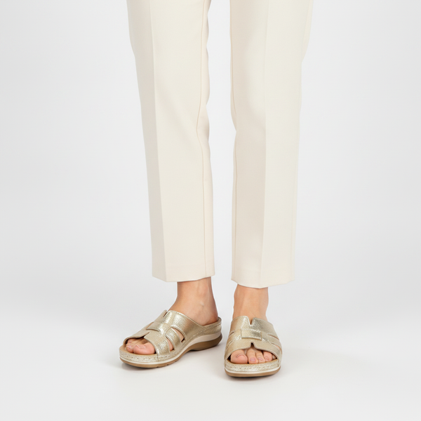 Evania - Open-Toe Flat Slide Sandal