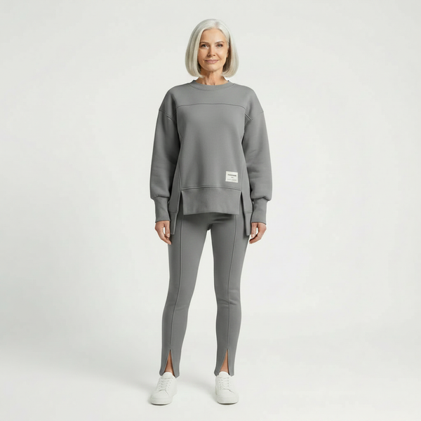 Lounvera - Oversized Sweatshirt And Fitted Legging Set