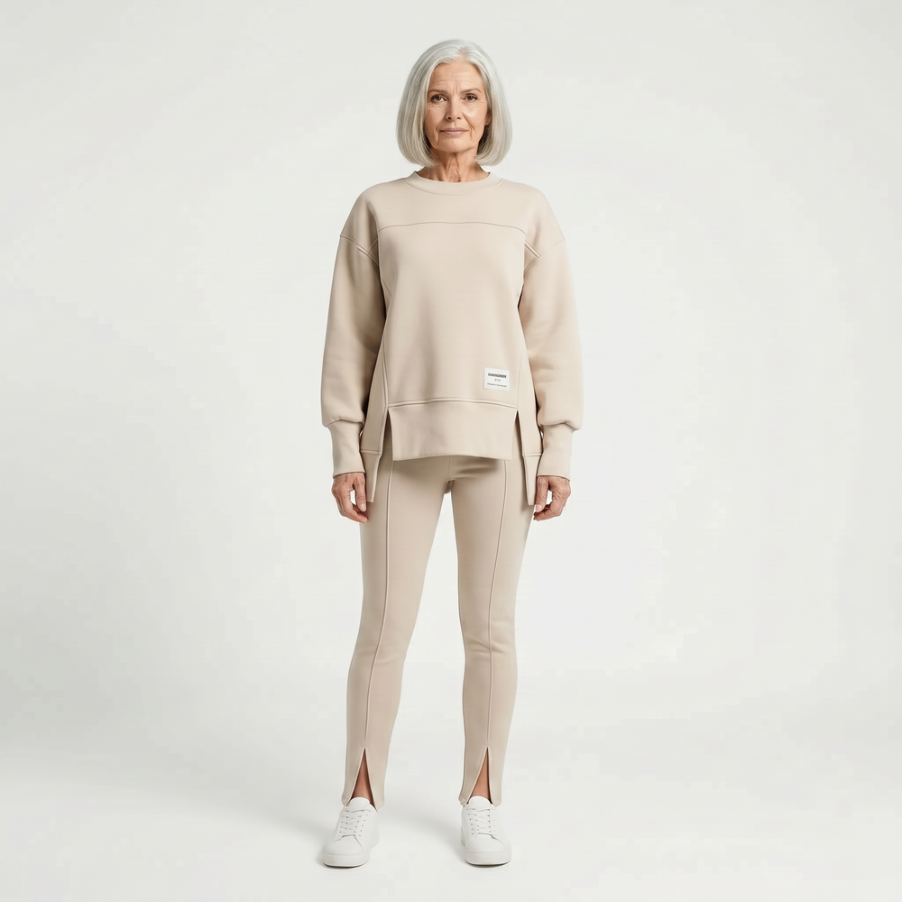 Lounvera - Oversized Sweatshirt And Fitted Legging Set